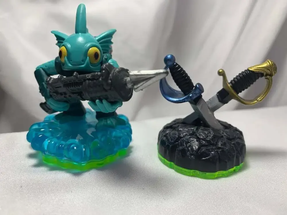 Skylanders Action Figures lot seventeen
